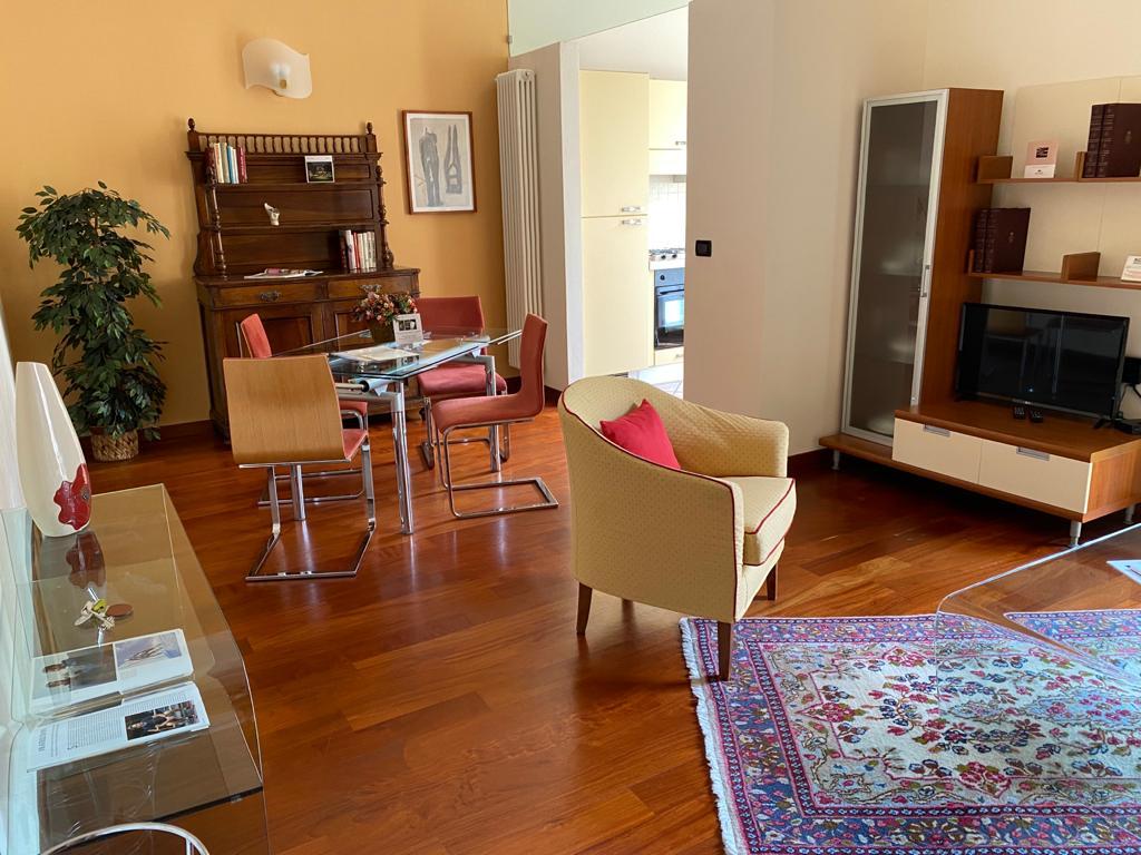 Loger Confort & 4* Turin